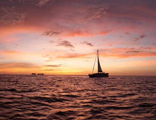 Papagayo Sunset Sailing